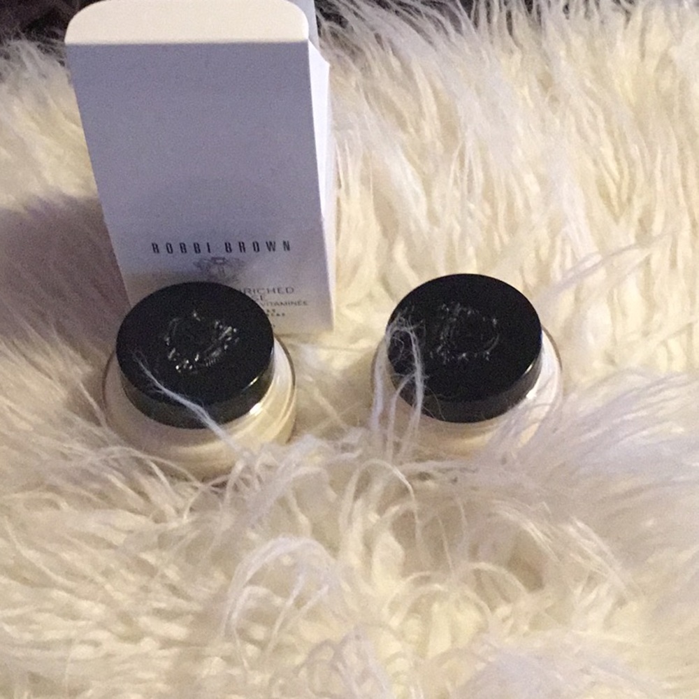 Bobbi Brown vitamin enriched face base